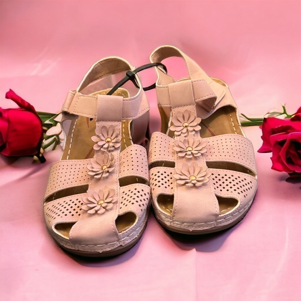 Brand new pale pink sandals EU 37 - Picture 3 of 4